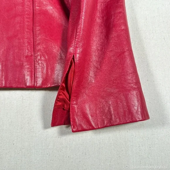 VINTAGE BCBG Max Azria Y2K Cherry Red Leather Jacket | Fitted Moto | Women's M - Picture 5 of 13